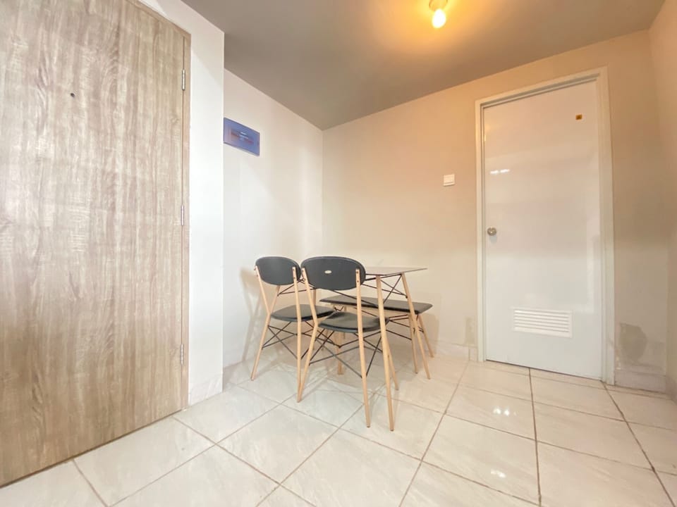 Room | 2 bedrooms, free WiFi, bed sheets