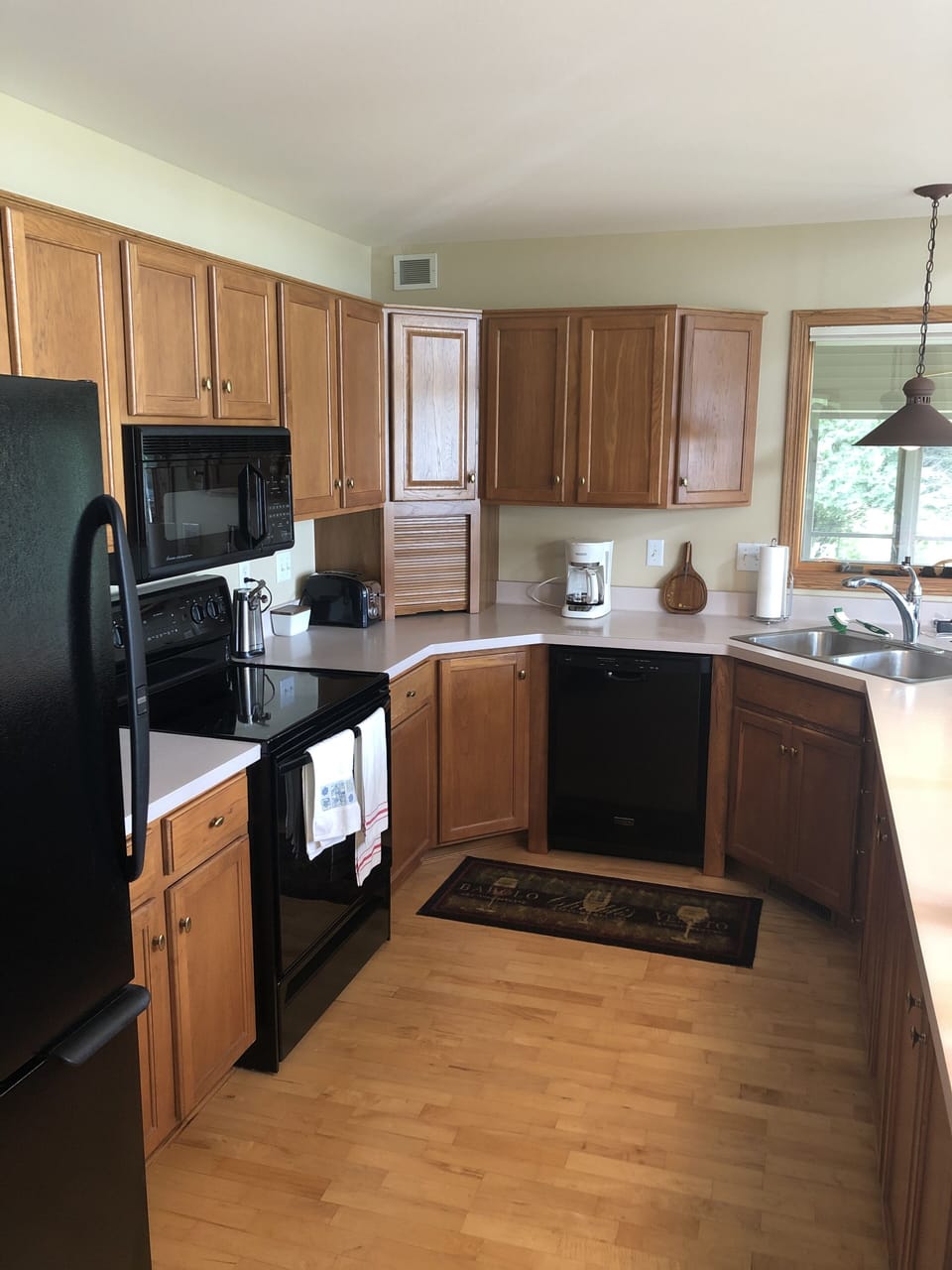 Well equipped kitchen