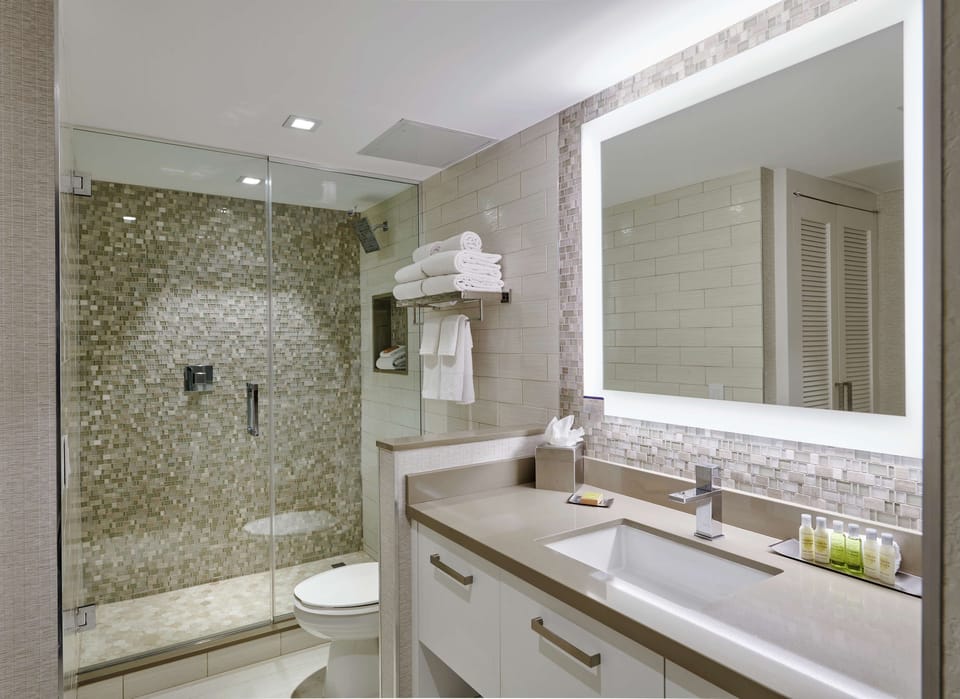 Suite, 1 King Bed, Oceanfront | Bathroom | Eco-friendly toiletries, hair dryer, towels