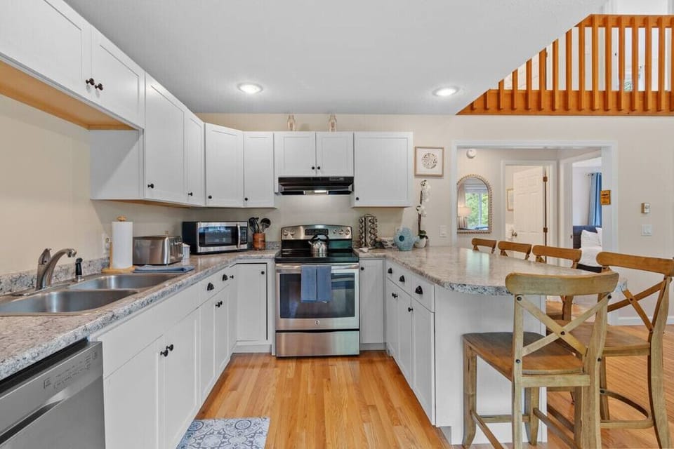 Kitchen, Main floor. 