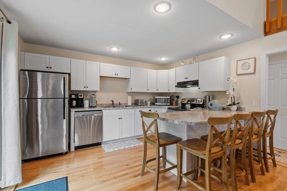 Kitchen, Main floor. 