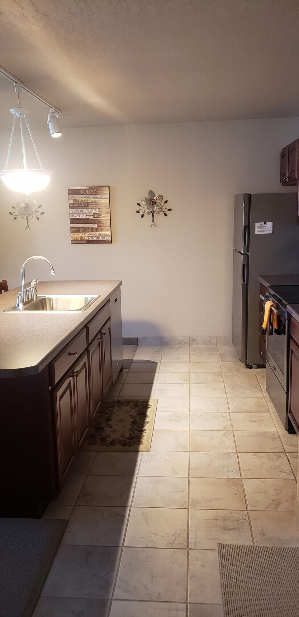 Condo, 1 King Bed with Sofa bed, Patio | Private kitchen | Fridge, microwave, oven, stovetop