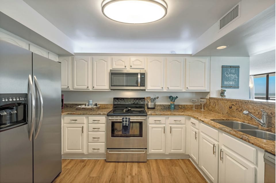 Fully stocked kitchen