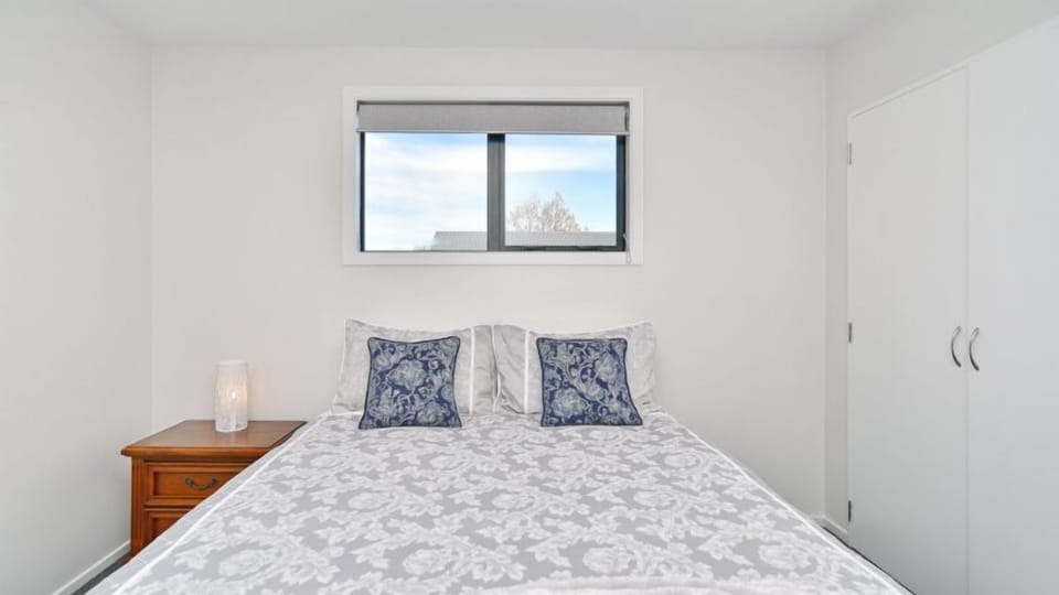 Plenty of space to spread out, comfortable for families or a group.