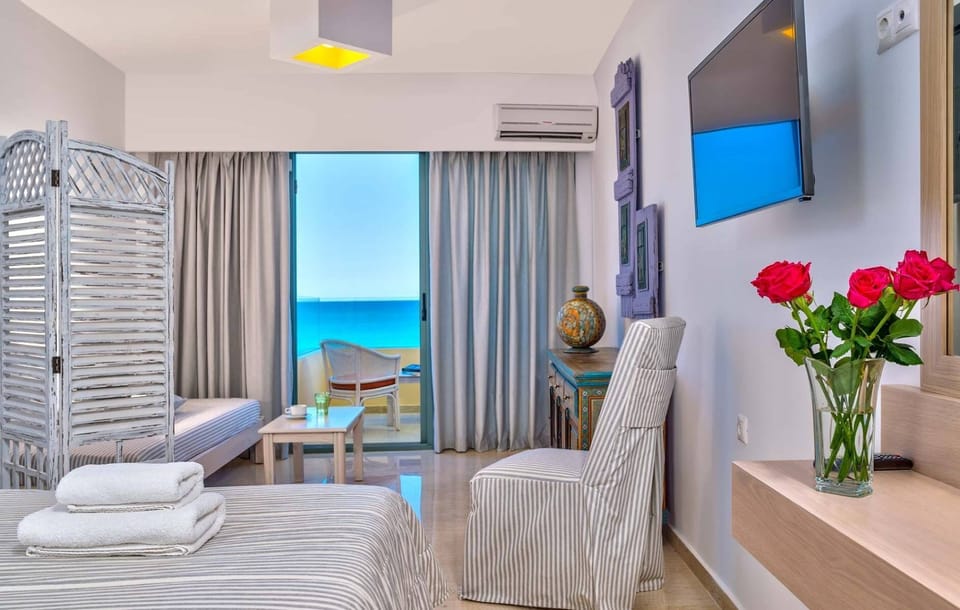 Superior Studio, Sea View | In-room safe, soundproofing, free WiFi, bed sheets