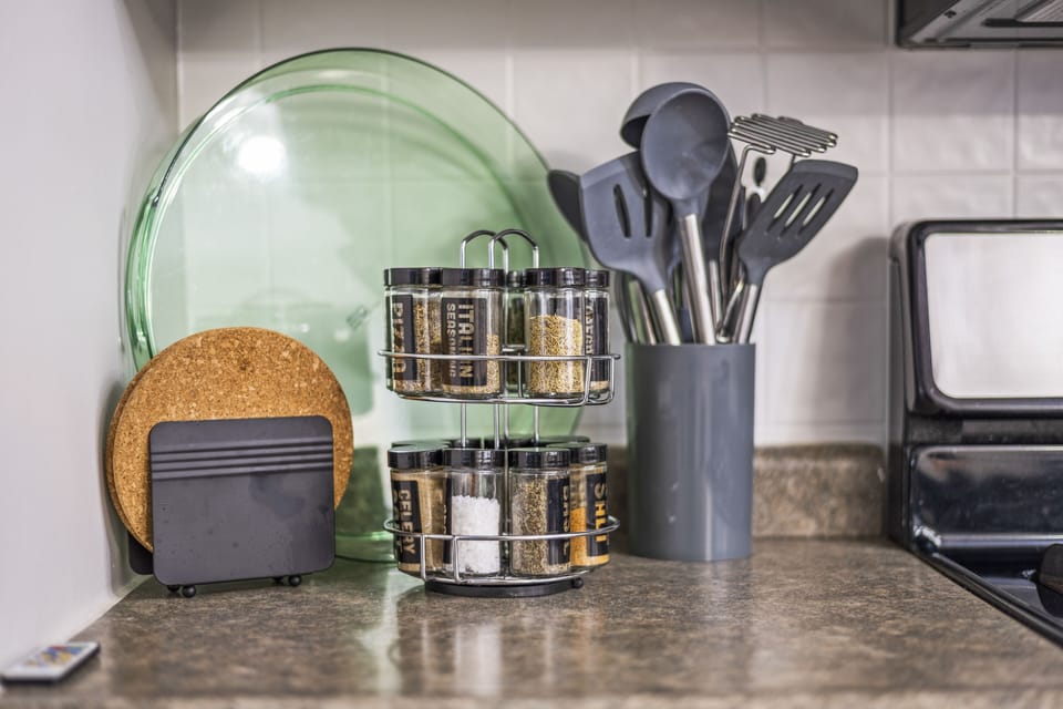Spices, trivet, platters for holiday meals.

