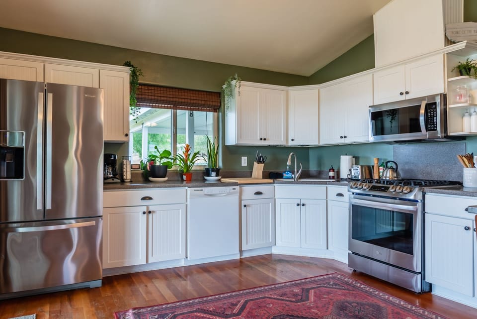 Cook together with wraparound counters and a gas range