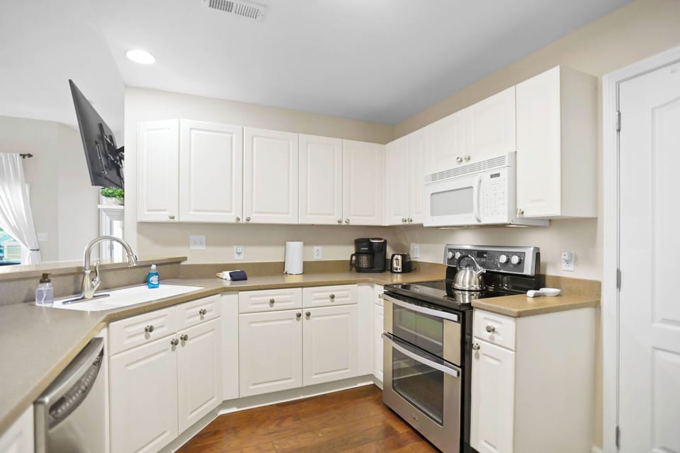 Kitchen to prep all your group meals.