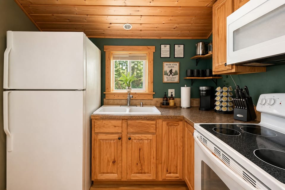 The kitchenette provides everything you need for your stay with the exception of a dishwasher.