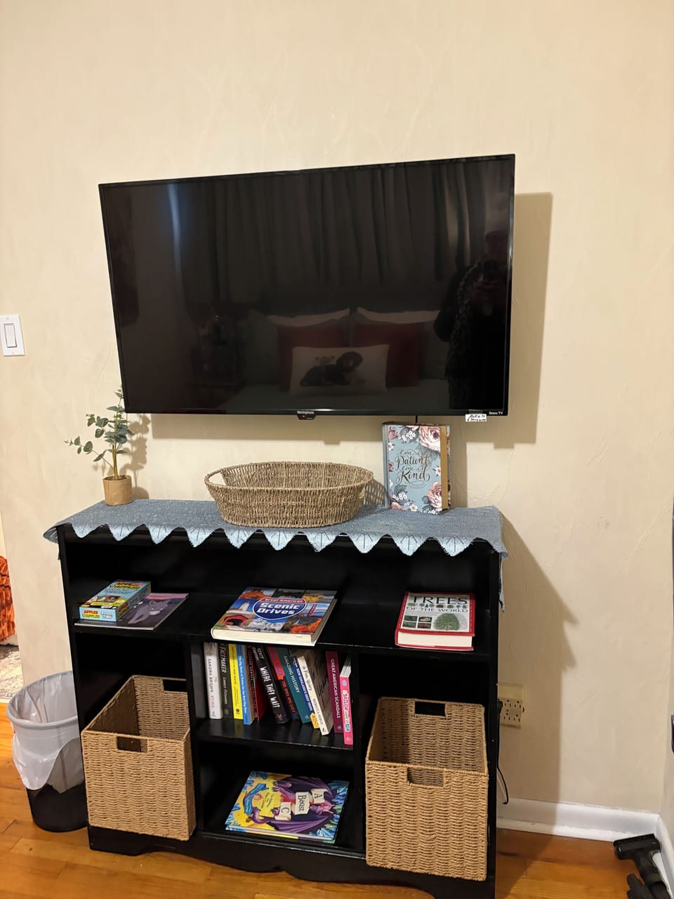 All bedrooms have Big HD Roku TV’s