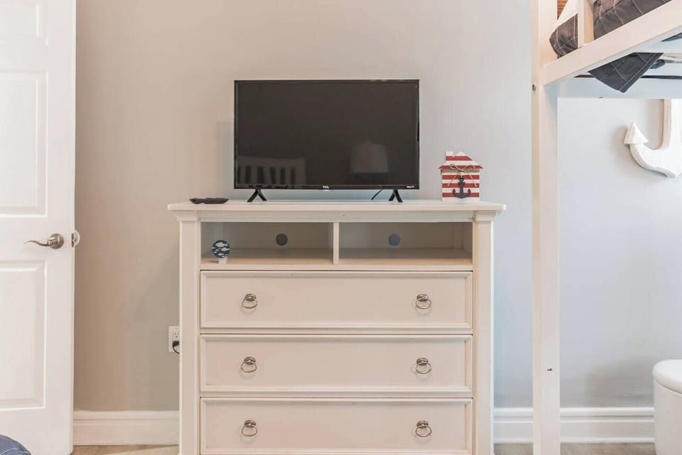 Each room offers a Smart TV with access to all your favorite streaming apps