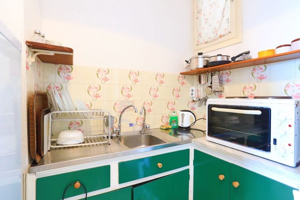 Kitchen area