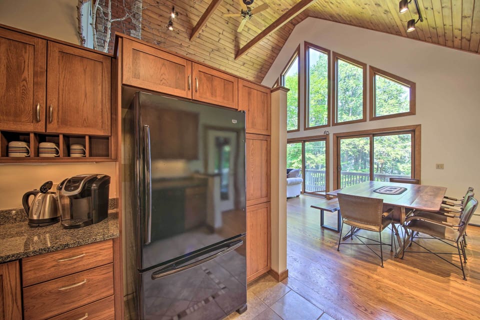 Kitchen | Fully Equipped | Main Floor