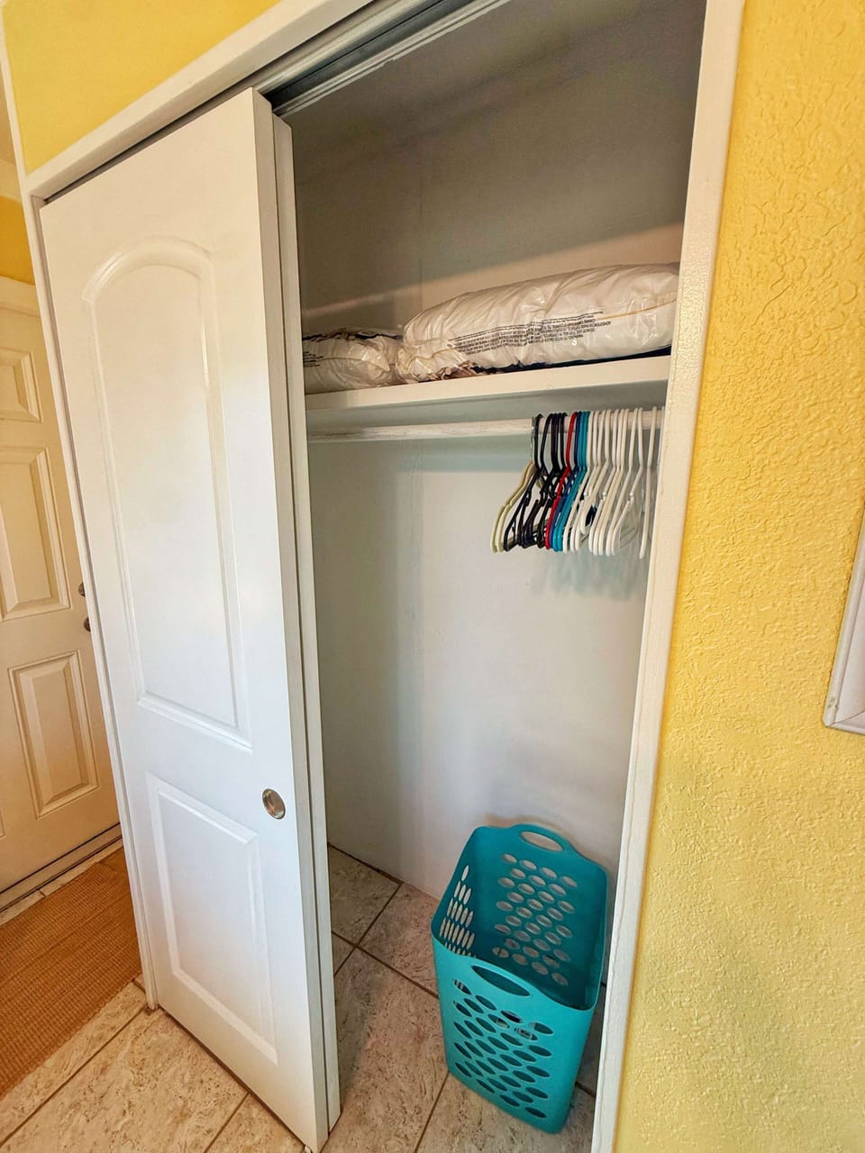 Queen Bedroom Closet