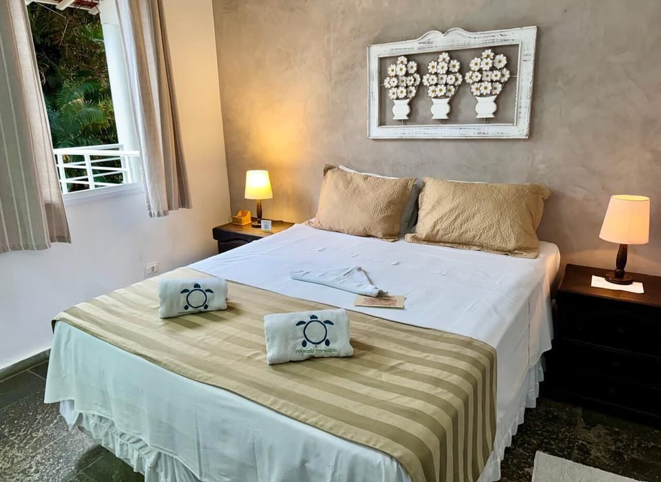 Double Room | Minibar, free WiFi, bed sheets