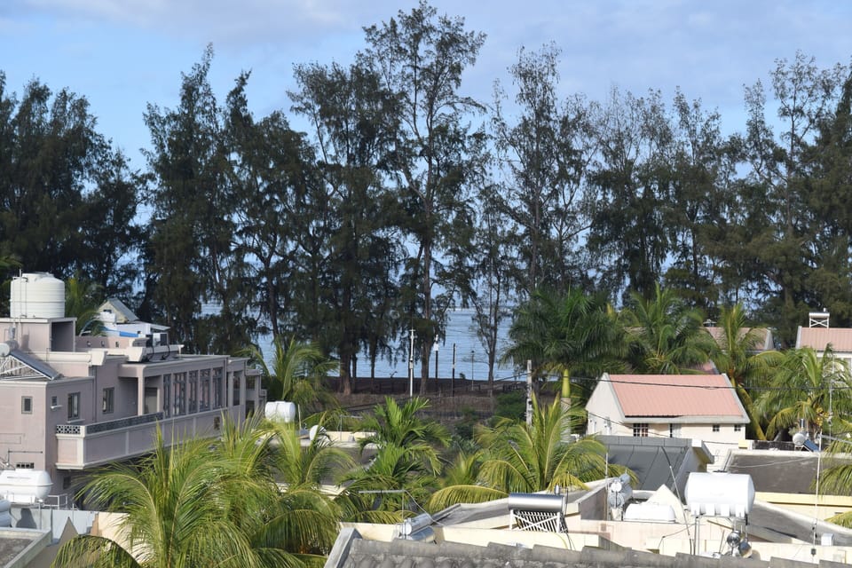 Sea view from the appatment where you can admire incredible sunset