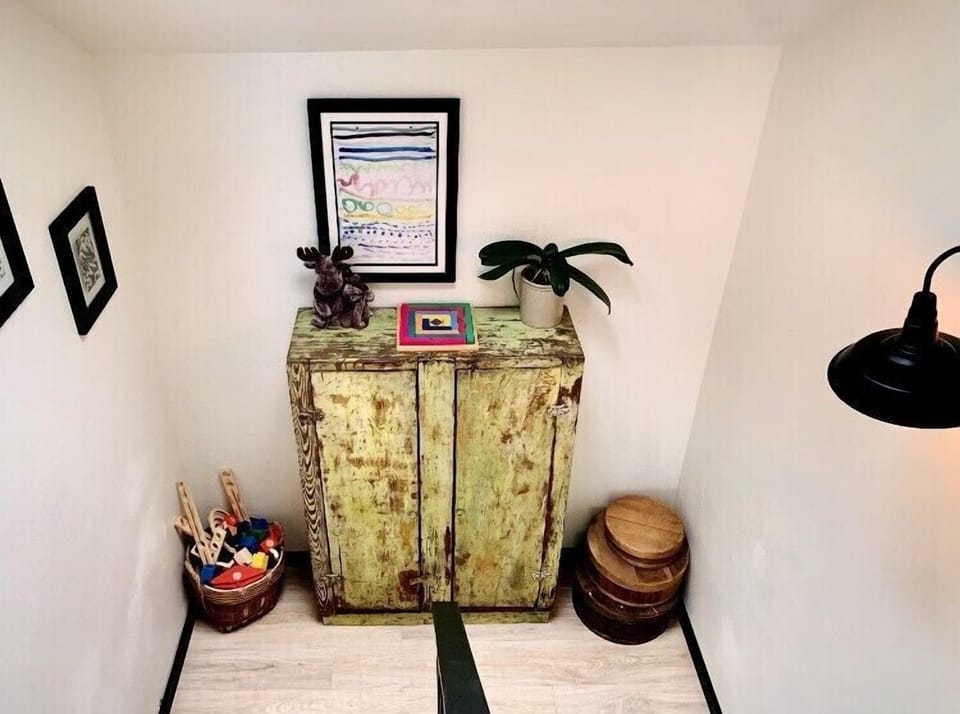 Staircase Landing (Board Games in Cabinet)
