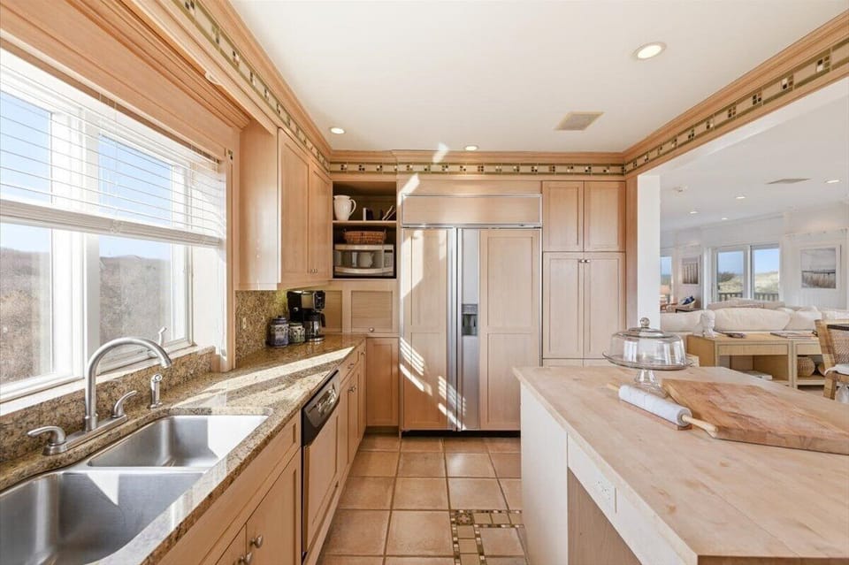 Kitchen area