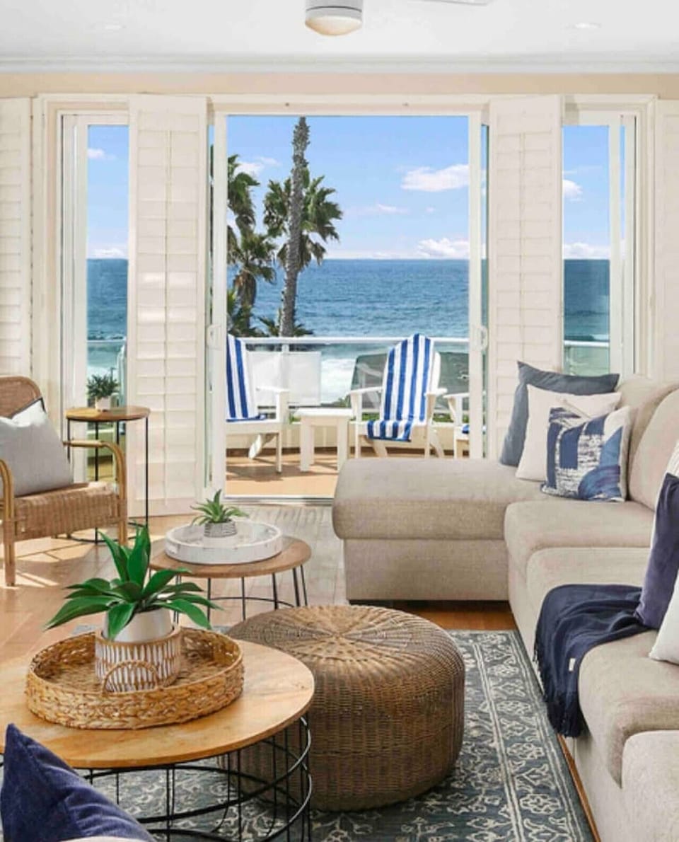 Best Beach House in Oceanside, Best Location for Beach Rental in Oceanside, Luxury vacation rental Oceanside CA, Modern beach house Oceanside, Walk to beach, Walkable Oceanside vacation rental, Oceanside Village vacation home, Near Seabird Hotel, Near Mis