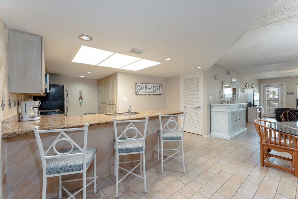 Skip the fast-food breakfast line and enjoy a homecooked meal from the breakfast bar!