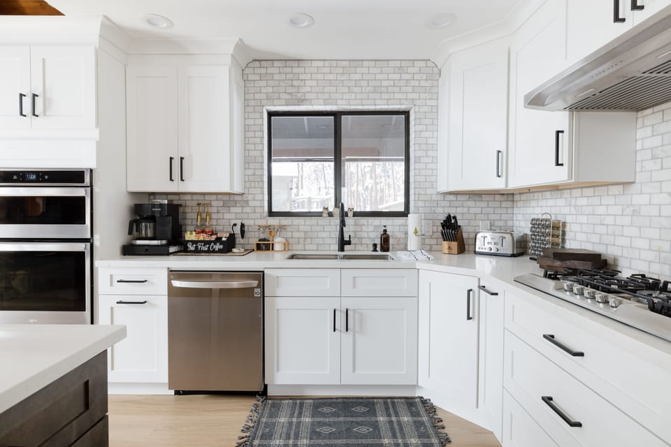 Newly renovated, high-end kitchen has everything you need to host your family.