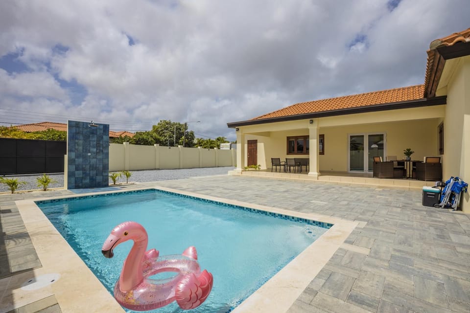 Private Pool