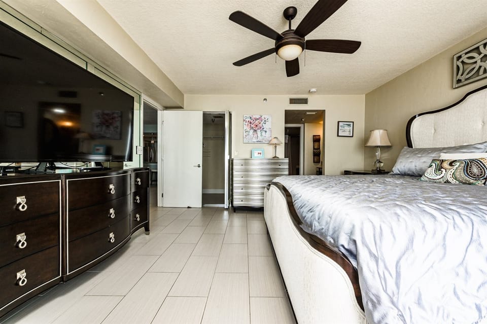 Condo (Ashley Unit 906) | Exterior