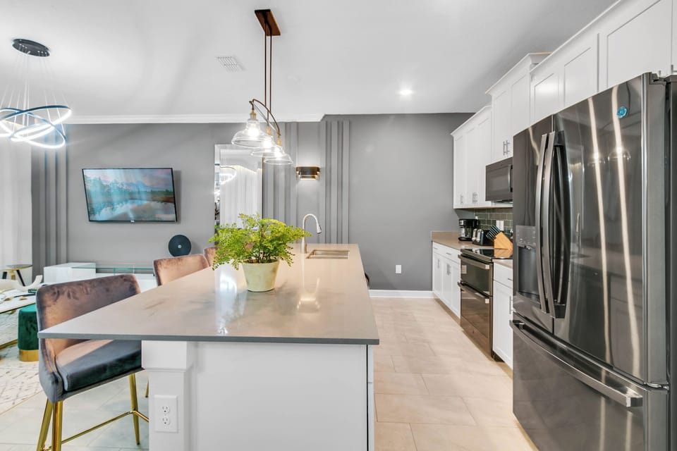 2849SimileStreet(10)