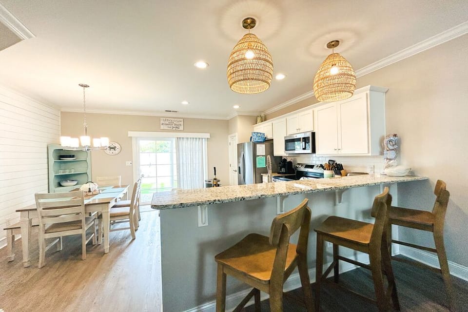 Large, open kitchen with plenty of seating 
