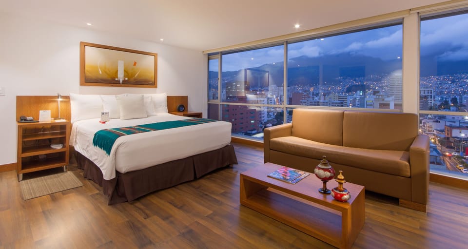 Family Studio, 1 Queen Bed with Sofa bed | In-room safe, desk, soundproofing, WiFi (free)
