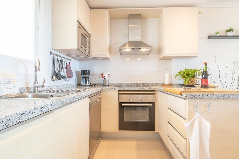 Open kitchen