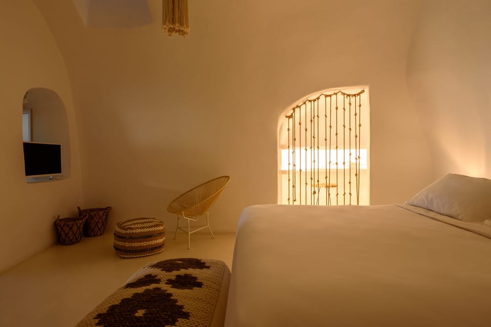 Premium Villa | Minibar, in-room safe, individually decorated, individually furnished