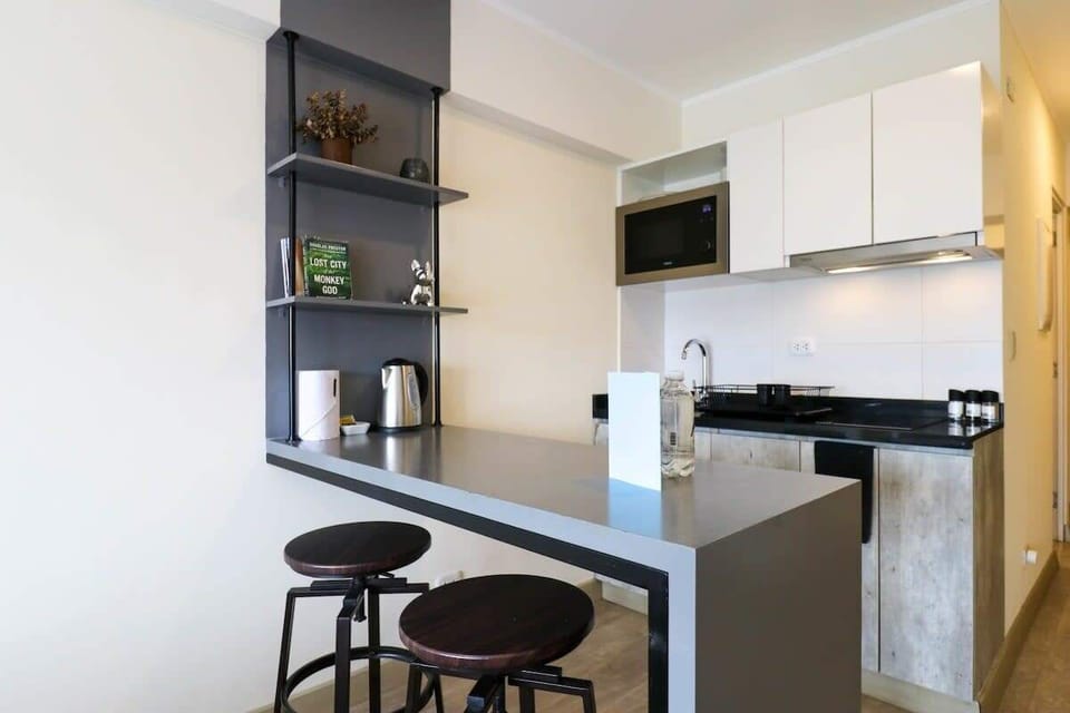 High top counter