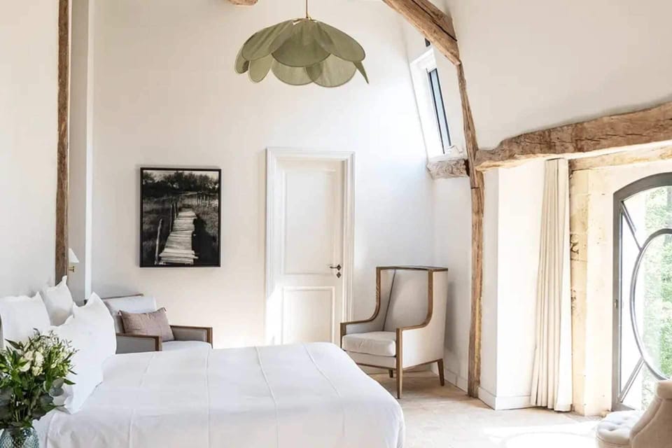 Grande Deluxe Junior Suite | Premium bedding, free minibar items, in-room safe, desk