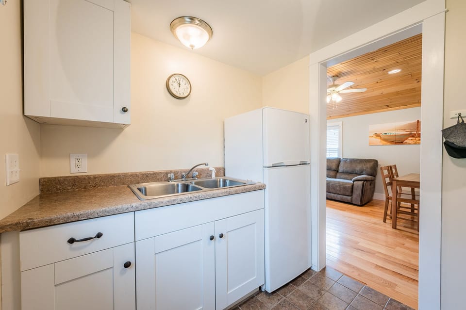 Refrigerator with freezer. All kitchen accessories included. 