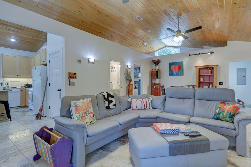 Relax on our comfortable Stressless leather couch with 4 recliners and a cuddler