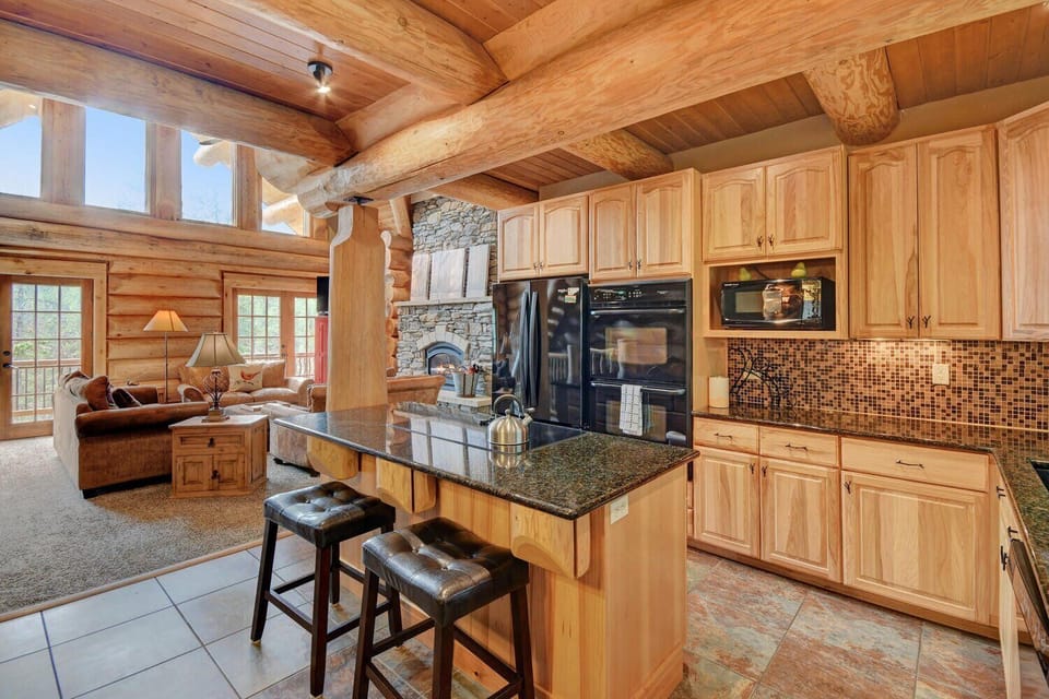 Kitchen Area with Island Bar Seating for 2