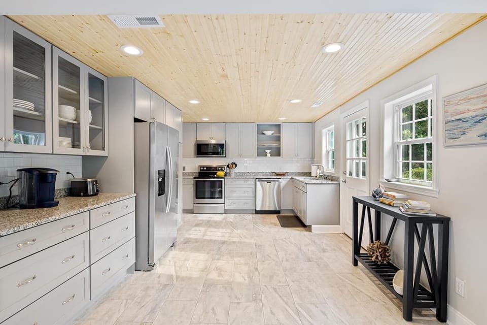 Large Kitchen