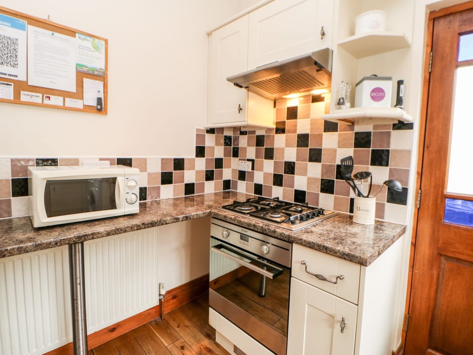 Cottage | Interior