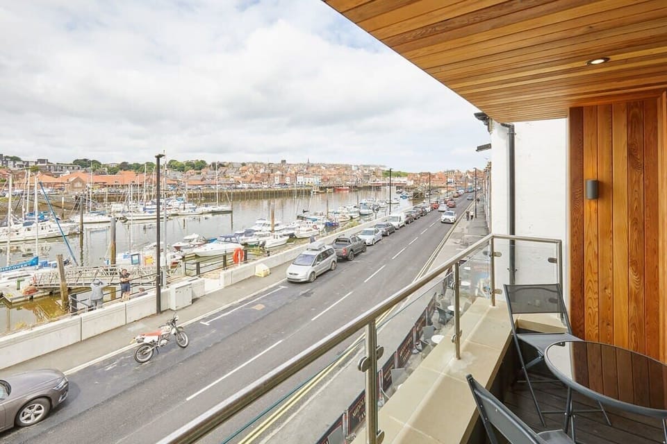 The Townhouse, Whitby - Host & Stay
