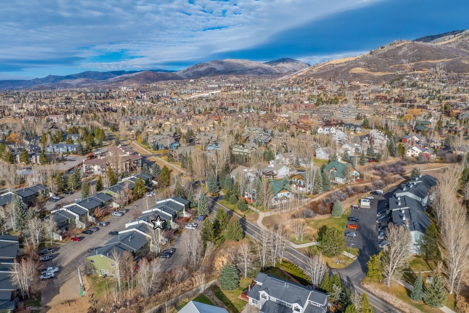 Condo, 2 Bedrooms | Aerial view