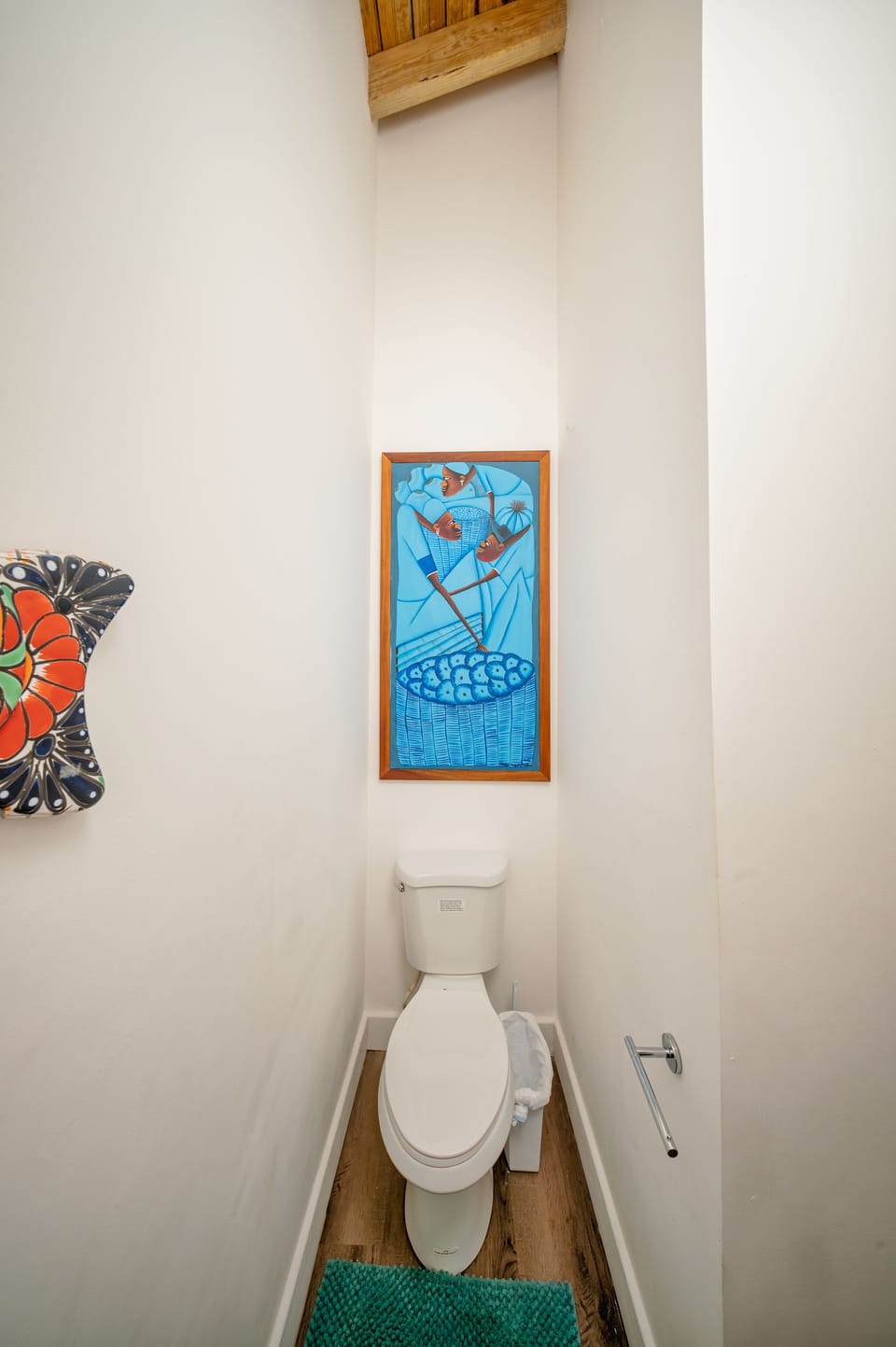 Half bath in living room to share for guest and loft