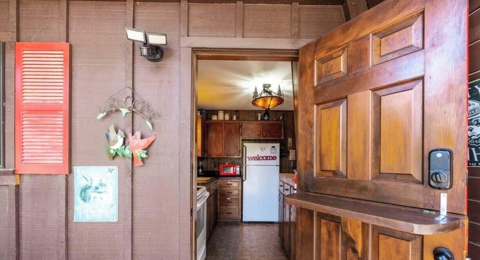 Entry way
