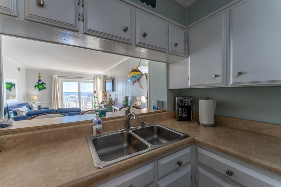 Kitchen area