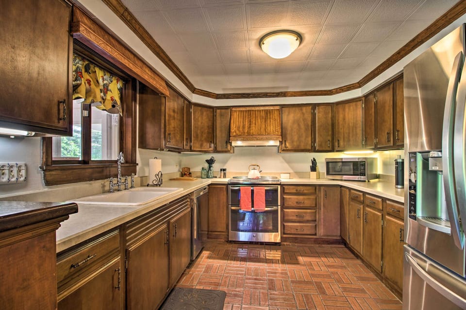 Fully Equipped Kitchen | 1st Floor