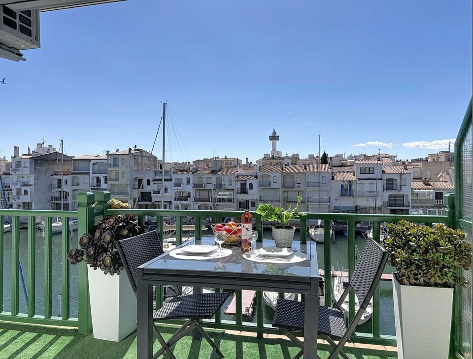 Apartment, Furniture, Balcony, Chair, Flowerpot, Condominium, Houseplant, Shade, Design, Outdoor Furniture