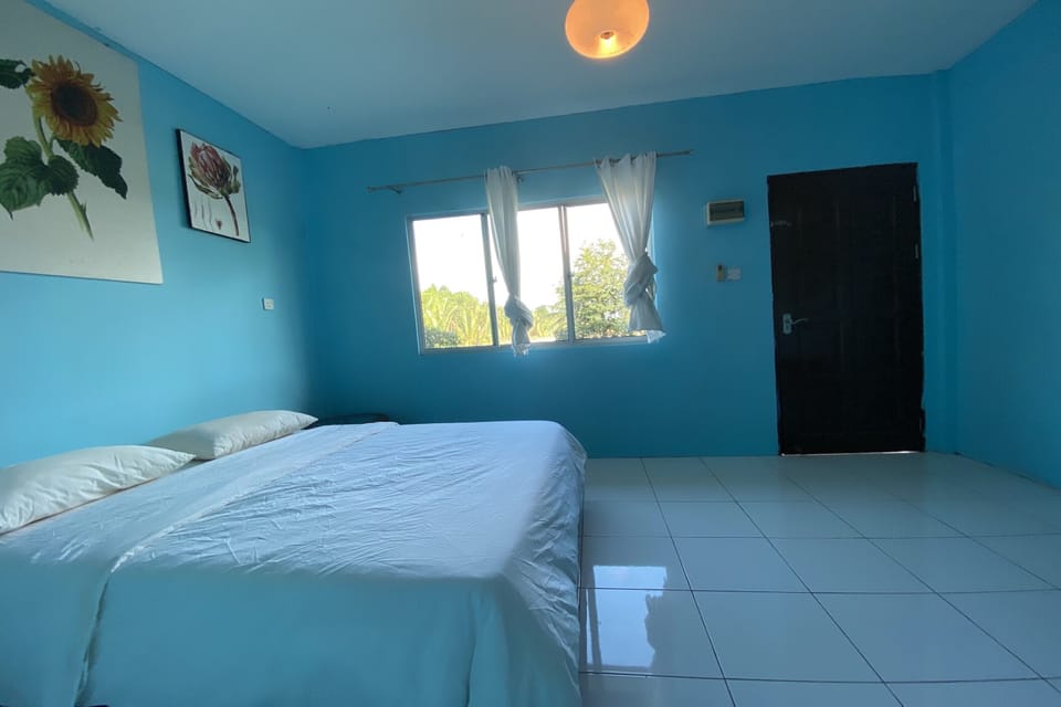 Room, Private Bathroom | Bed sheets