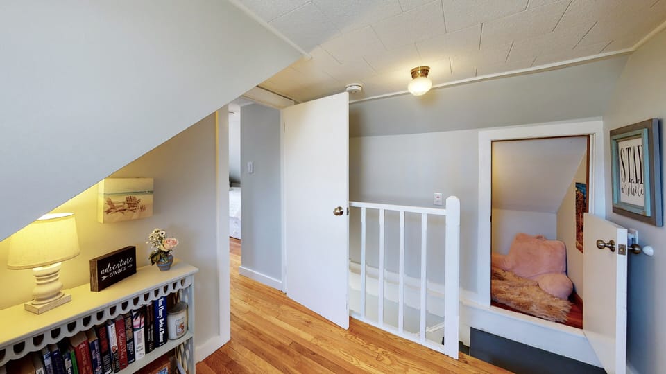 Small reading nook for children
