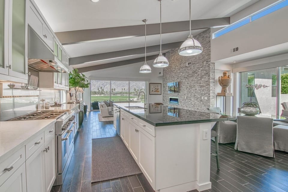 Chef's Kitchen