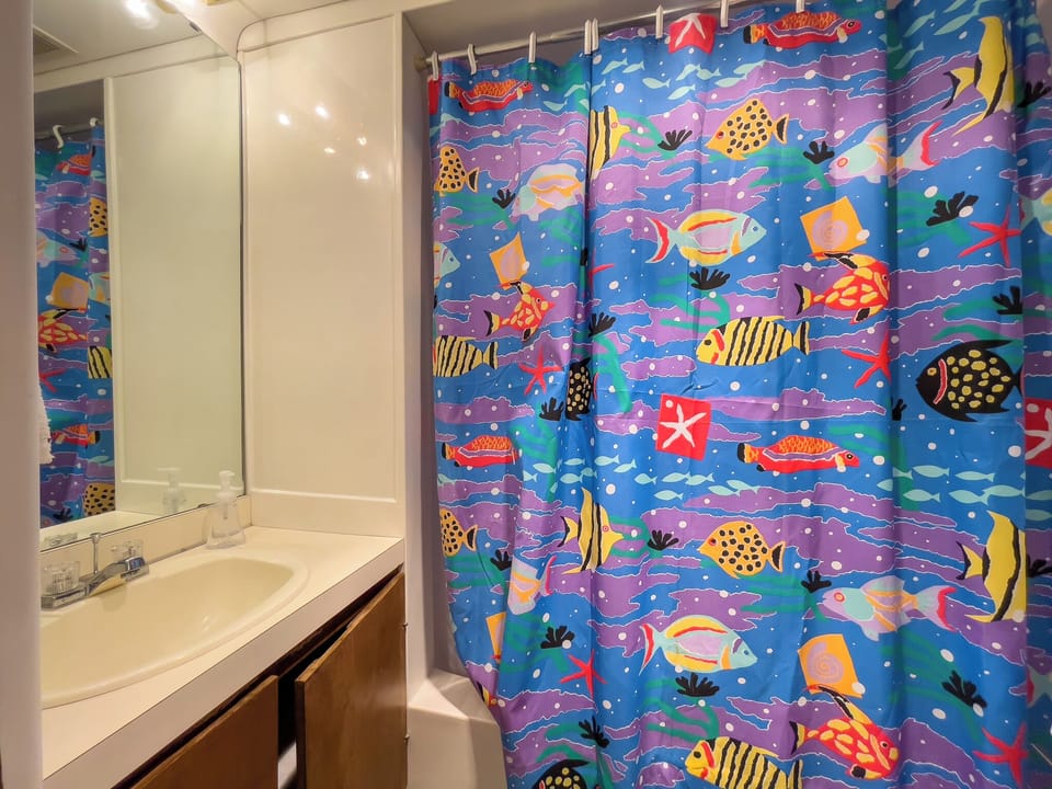 Bathroom 1 - Main level